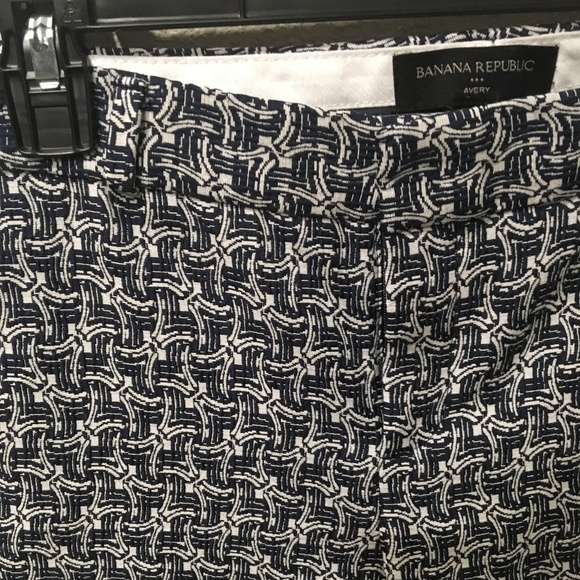 Banana Republic Avery Art Deco Stretch Ankle Pant - Picture 3 of 7